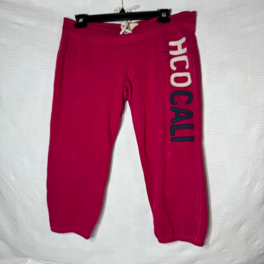Vintage Hollister Women’s Pink Drawstring Capri Joggers Size Medium
